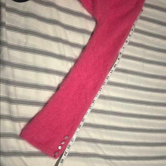 Angora Cardigan Sweater Jumper Small in Bright Pink Women’s Small - Picture 10 of 11